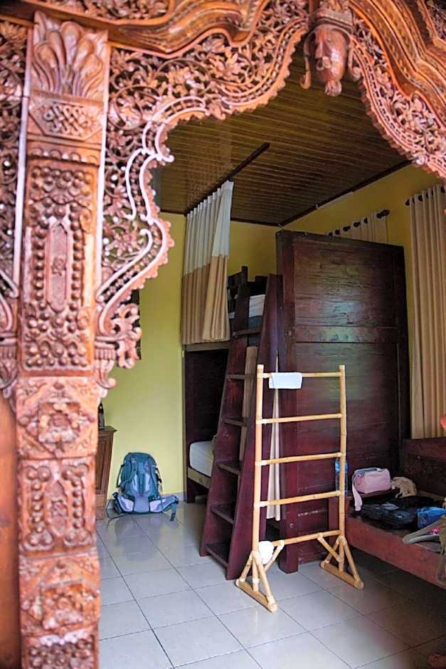Desa Hostel