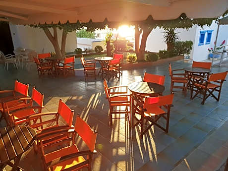 Amazones Villas Apartments