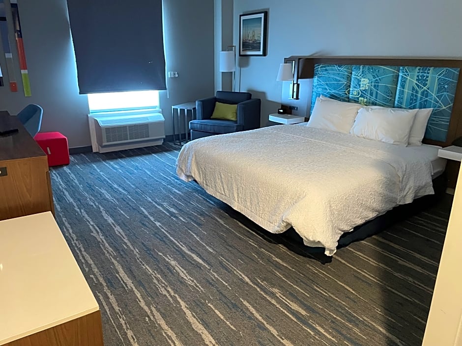 Photo 1 of 1 of 1 King Bed, Hearing/Mobility Accessible, Transfer Shower