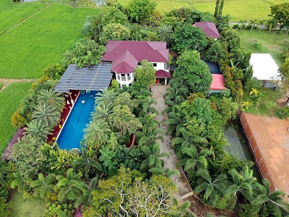 Tophie pool villa Rayong