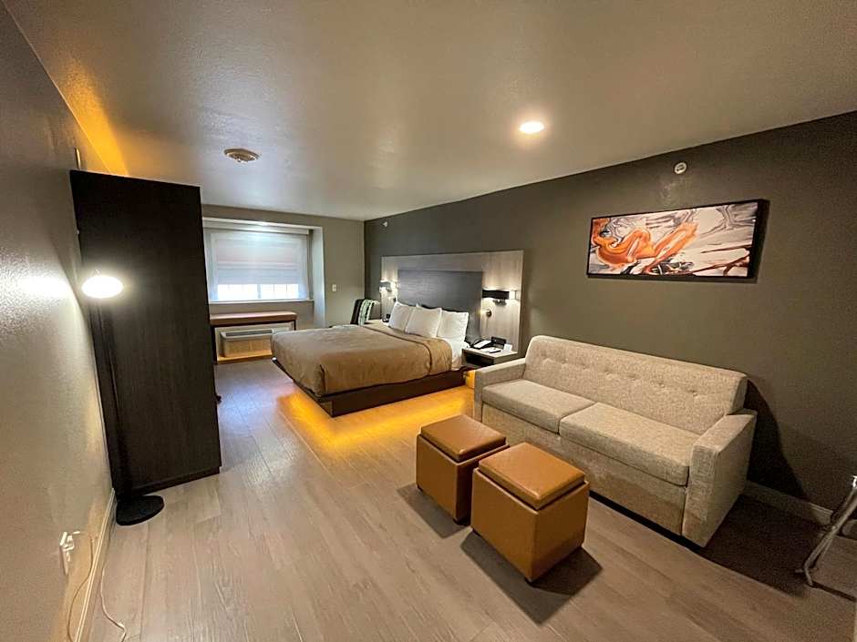 Quality Inn & Suites North Mesquite I-30