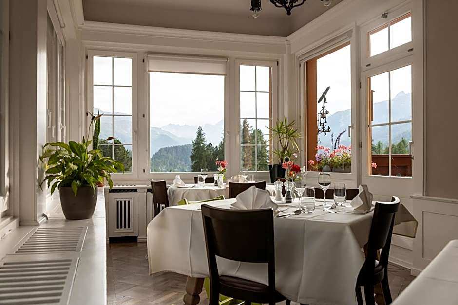 Hotel Chesa Spuondas