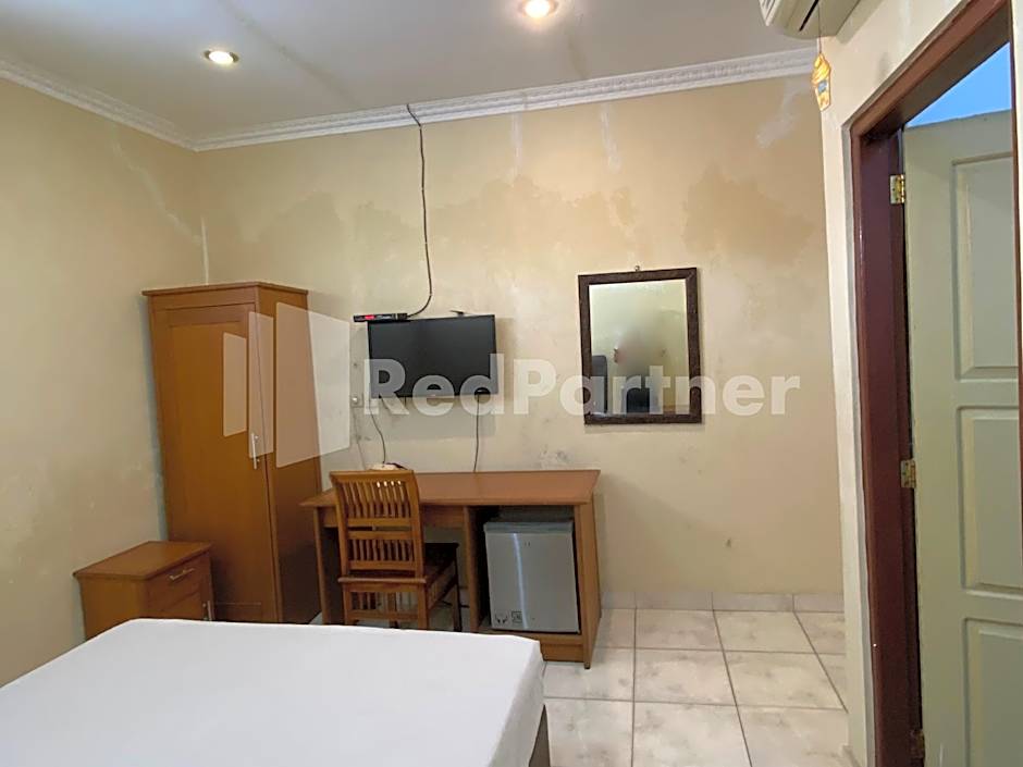 Hotel Kurnia @ Jln Pemuda Blora RedPartner