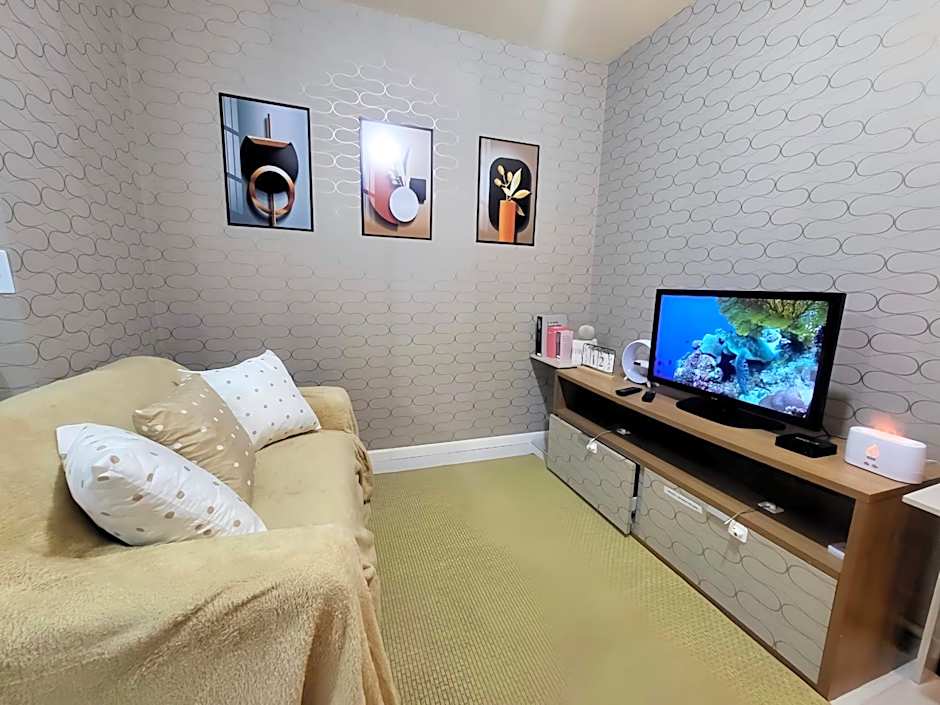 FLAT Boa Viagem - 50m da Praia - Garagem GRÁTIS - 24H CHECK IN - SEM AR CONDICIONADO