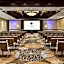 DoubleTree By Hilton Hotel Ontario Airport