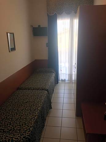 Small Twin Room