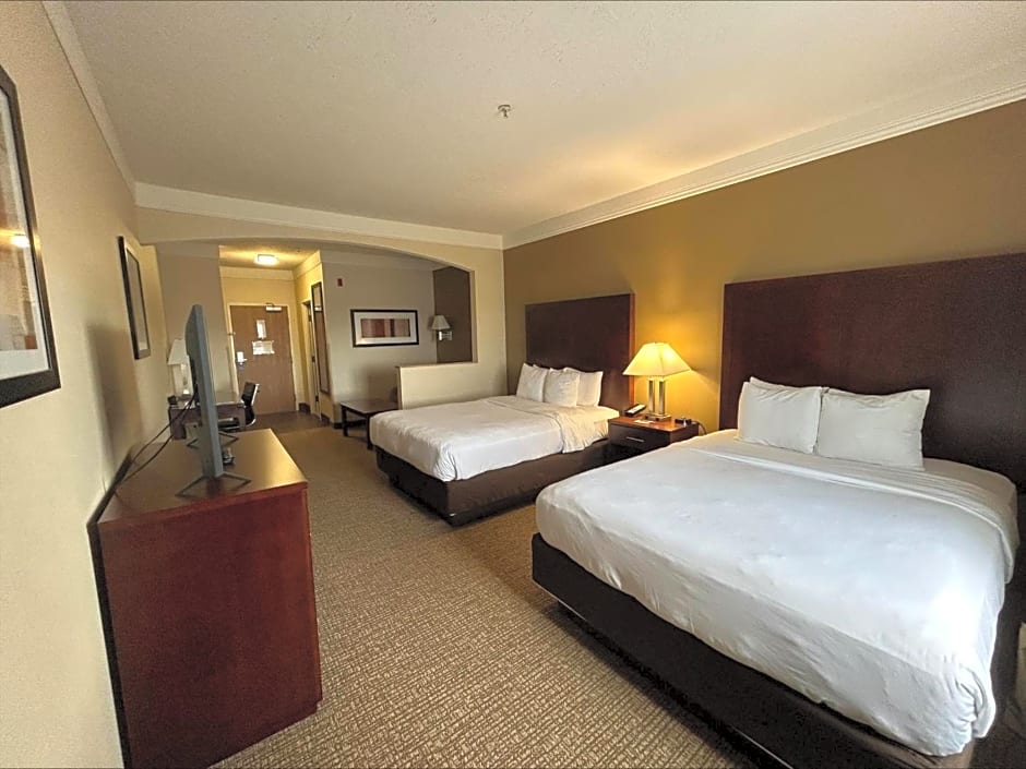 Comfort Suites Linn County Fairground And Expo