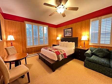 1 Queen Bed, Non-Smoking, Microwave And Refrigerator, Shower Only, High Speed Internet Access, Flat 