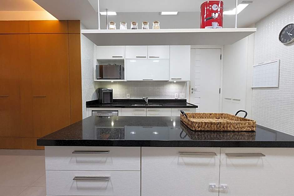 Leblon - Rua Almirante Guilhem | Cobertura à Beira-Mar