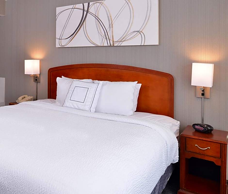 Courtyard by Marriott Charlotte Gastonia