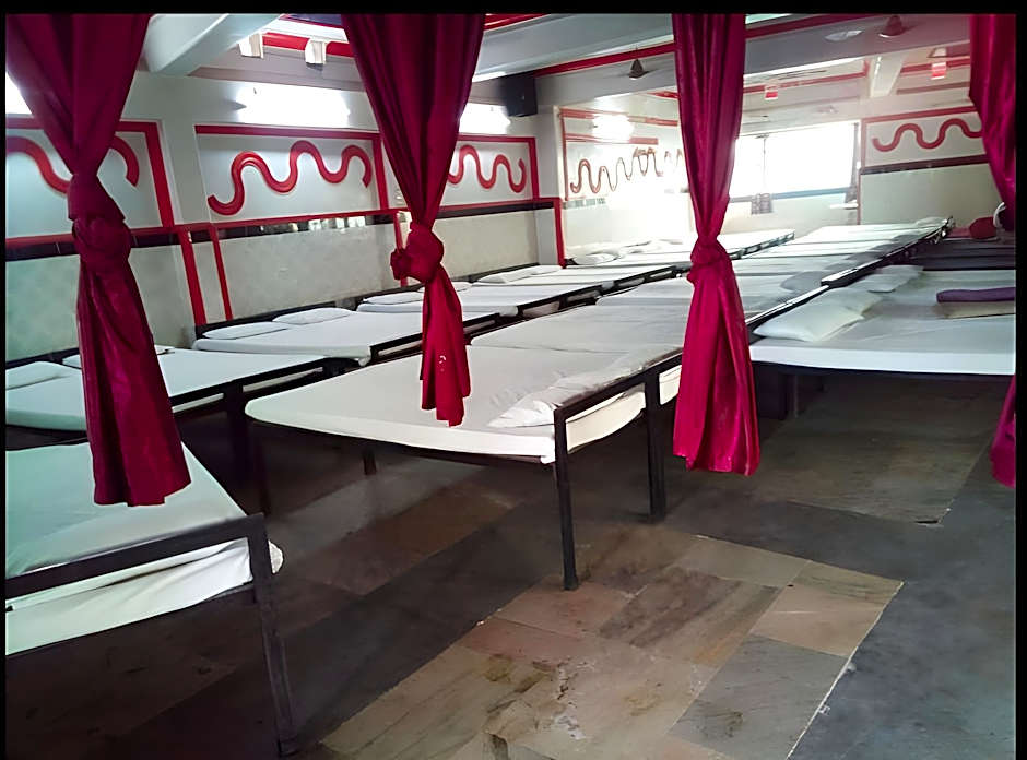 Shubhanjali Palace By Wb Inn – Allahabad, MD