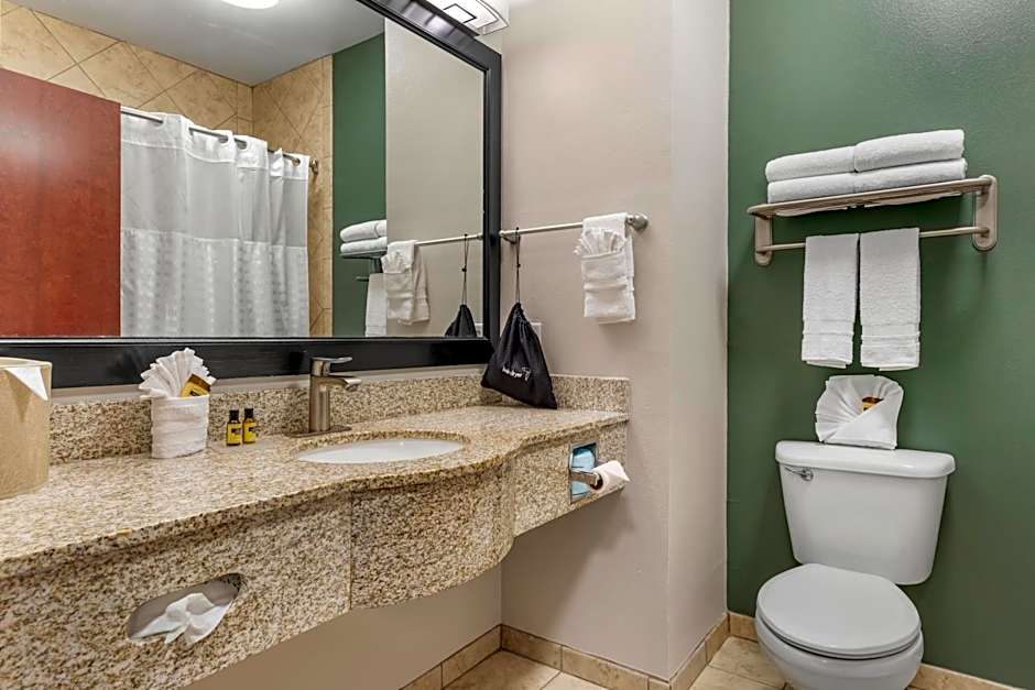 Best Western Plus Duncanville/Dallas
