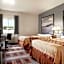 Super 8 by Wyndham Holton