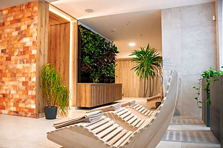 RM Hotel Wellness & Congress