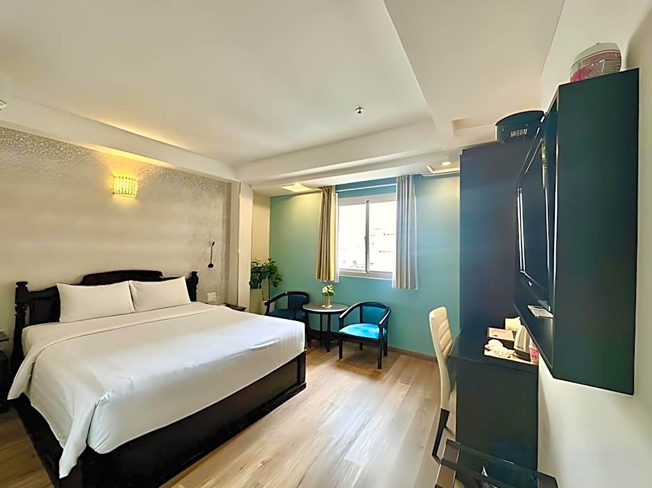 Sunrise Central Hotel