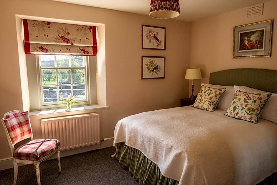 George and Dragon Clifton