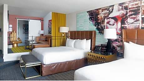 Signature 2 Queen Suite with Balcony