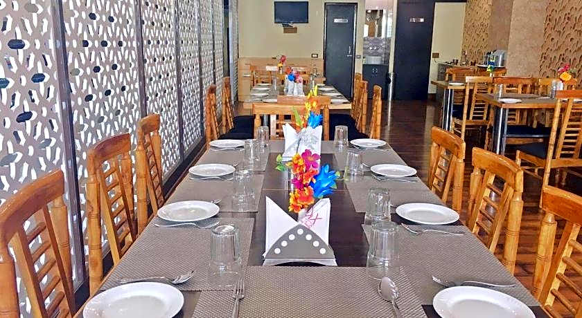 Spring Sky Mughalsarai by ShriGo Hotels