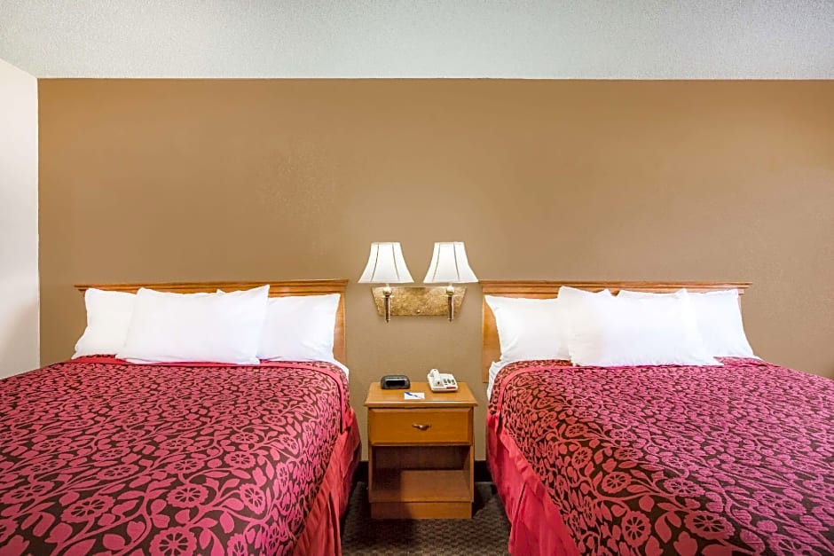 Days Inn by Wyndham Tallulah