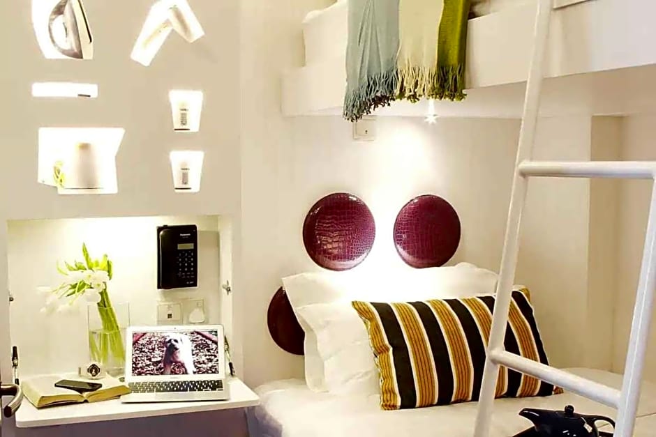 Photo 1 of 5 of Bunk Room (No Window)