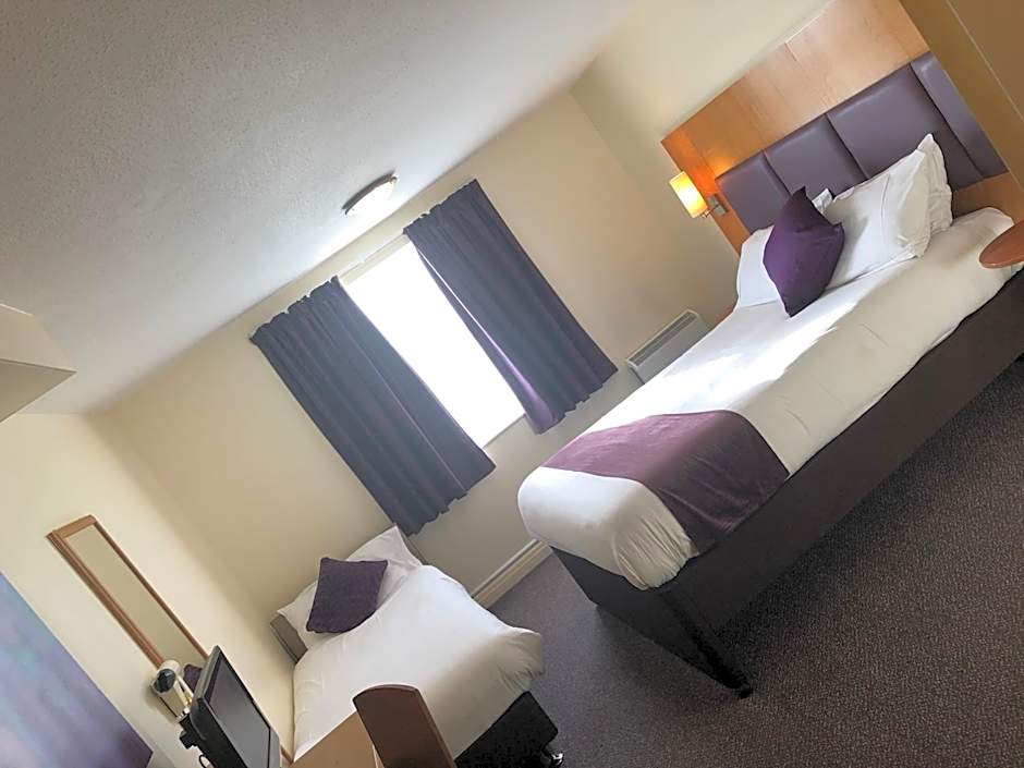 Purple Roomz Preston South