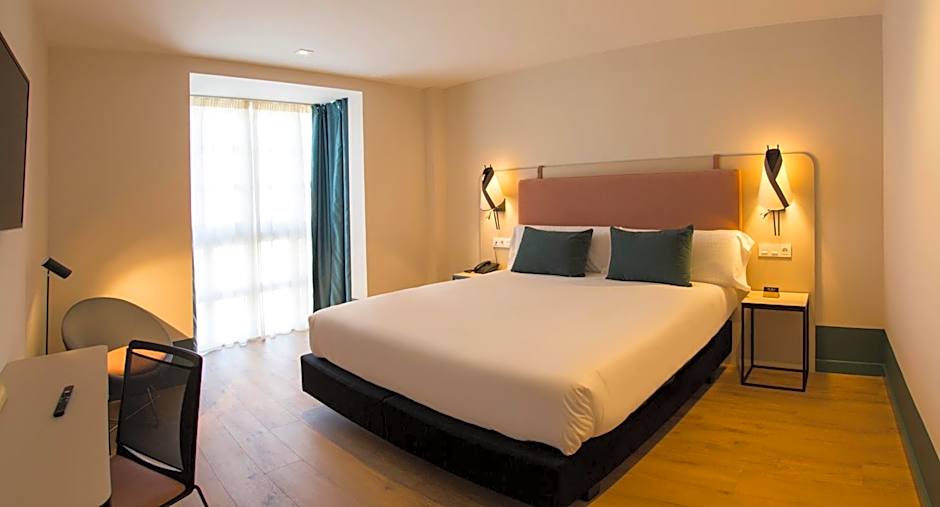 Hotel Plaza De La Paz