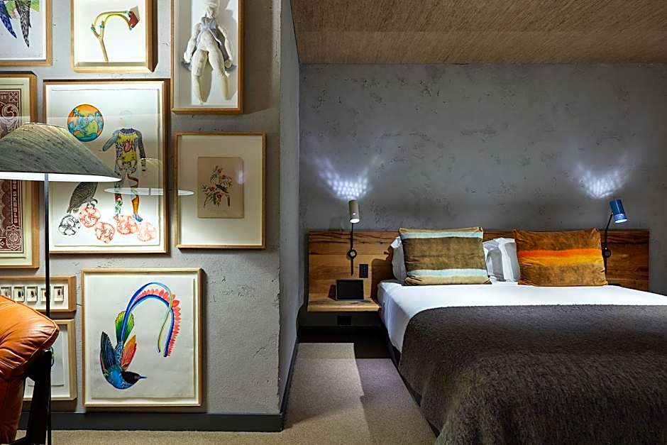 Ovolo Canberra, a Wyndham Hotel