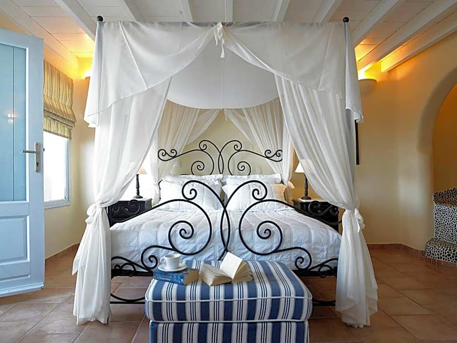 Suites Of The Gods Cave Spa Hotel