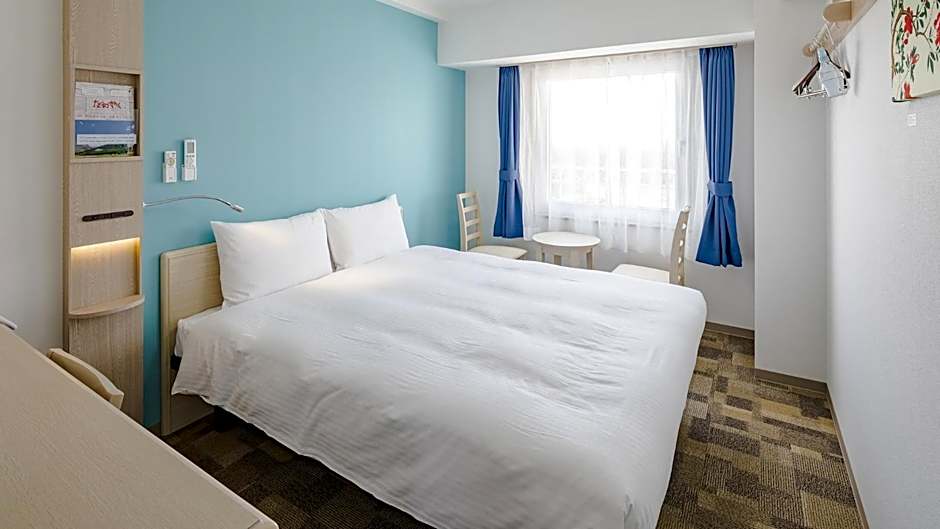 Toyoko Inn Imba Nihon-idai Ekimae
