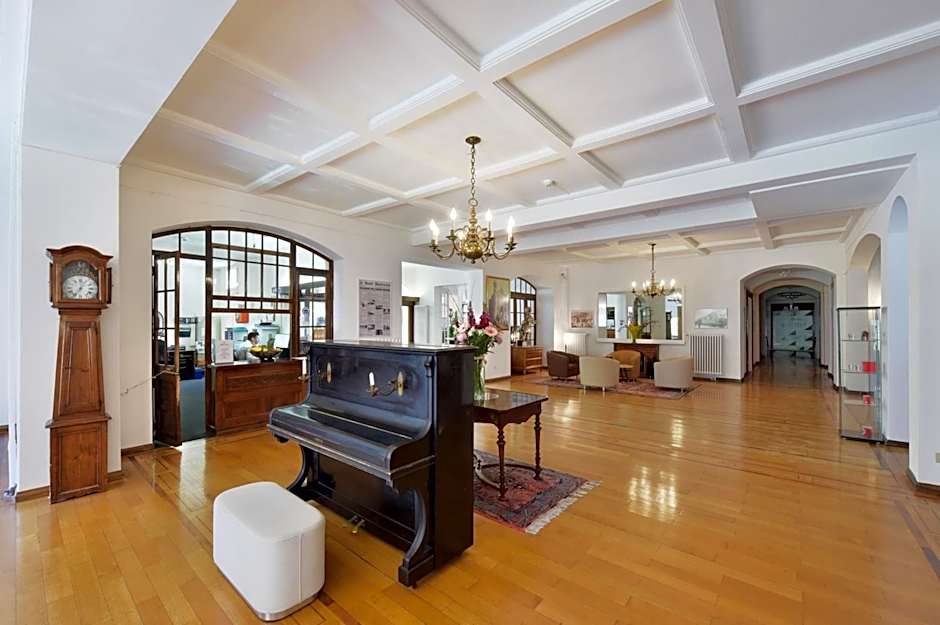 J5 Hotels Helvetie Montreux