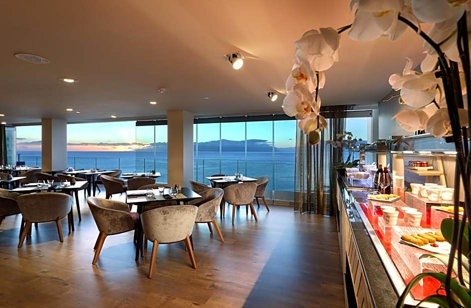 Hard Rock Hotel Tenerife