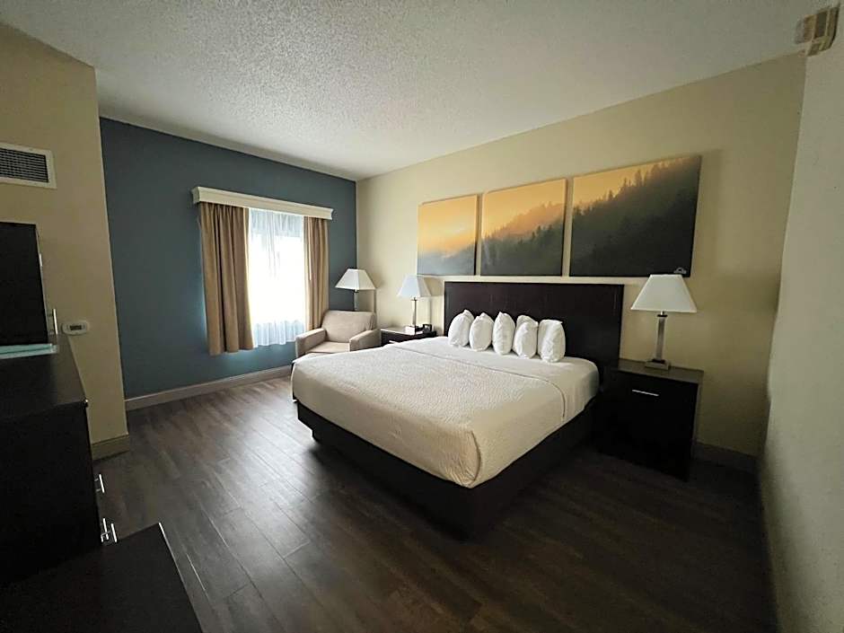 Days Inn by Wyndham Penn State