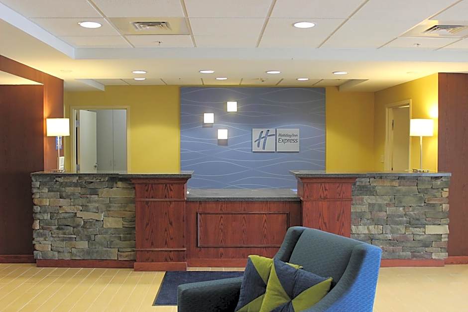Holiday Inn Express Milford By IHG