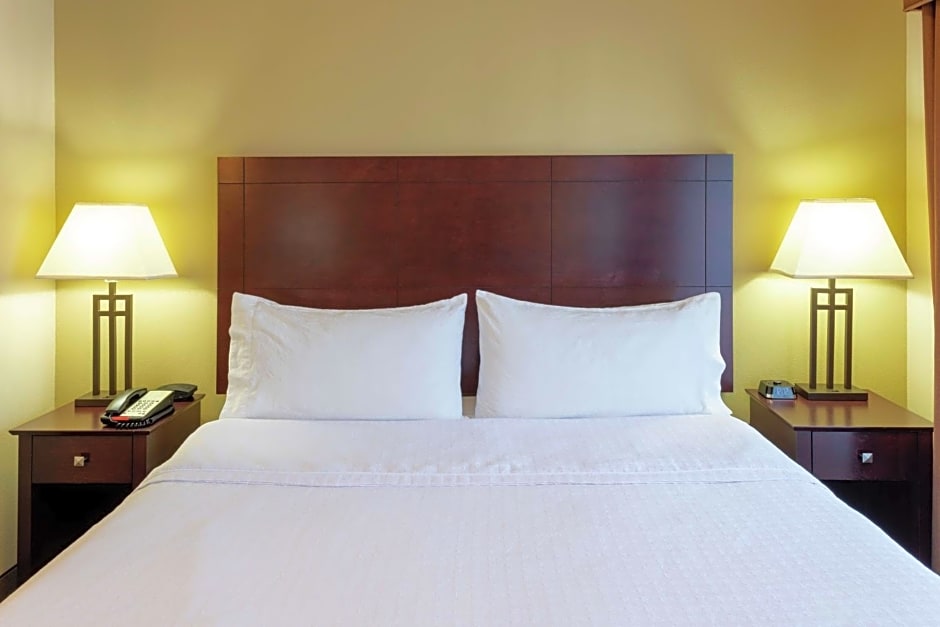 Homewood Suites by Hilton Minneapolis-StLouis Park at West