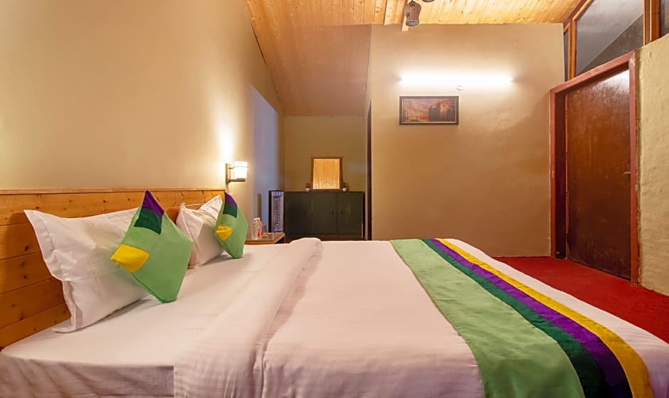 Treebo Trend Daak Bangla Retreat