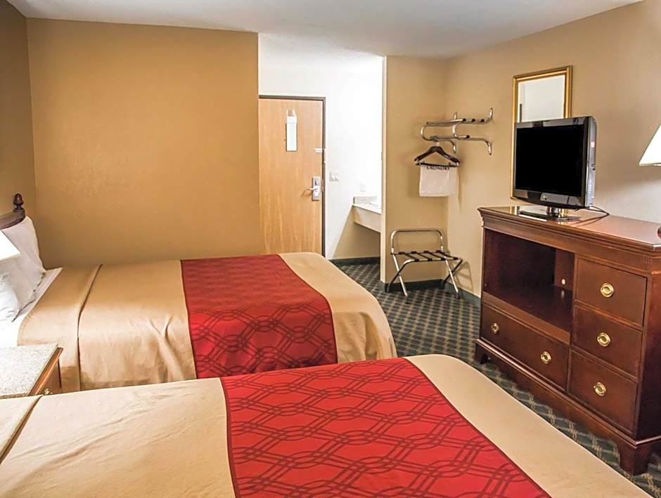 Econo Lodge Cedar Rapids South