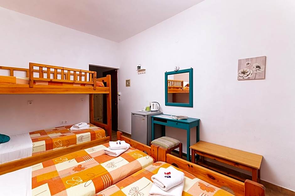 Eva Marina Hotel