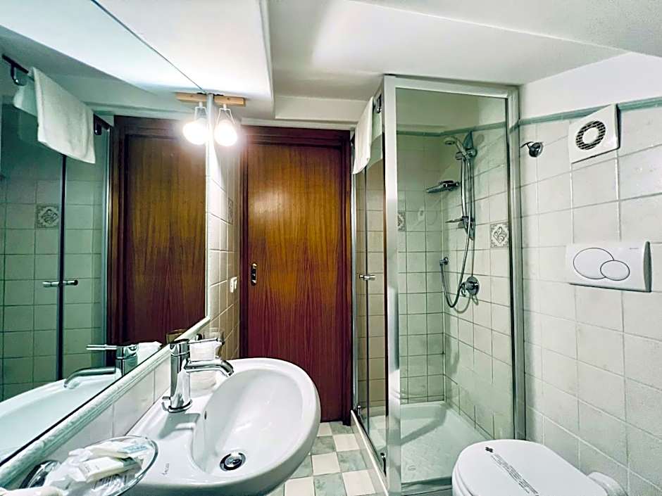 Eterea Charming Suites