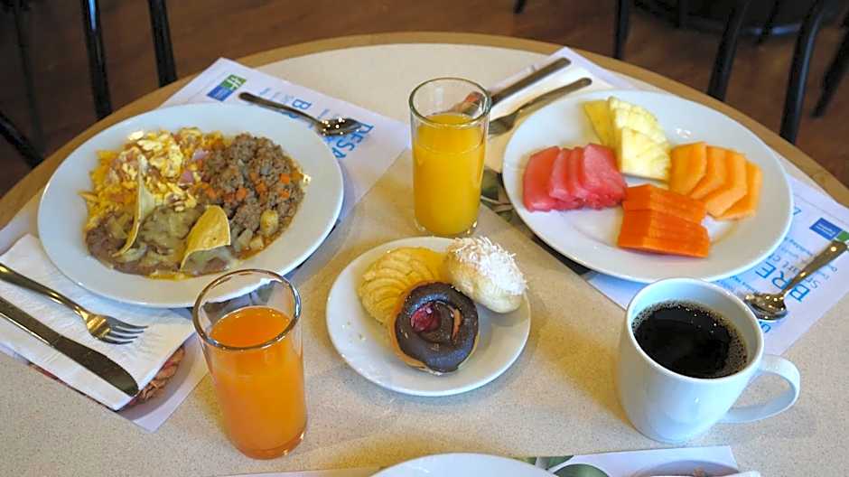Holiday Inn Express Chihuahua By IHG