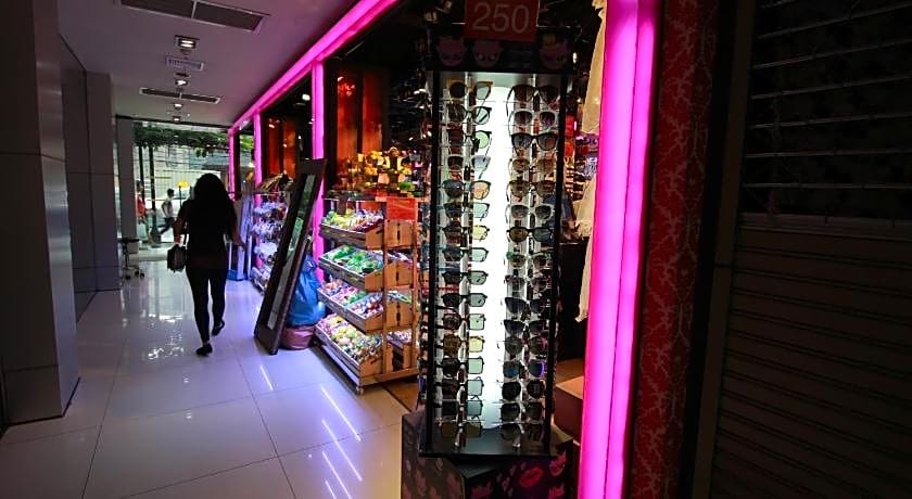 Grand 5 Hotel & Plaza Sukhumvit Bangkok