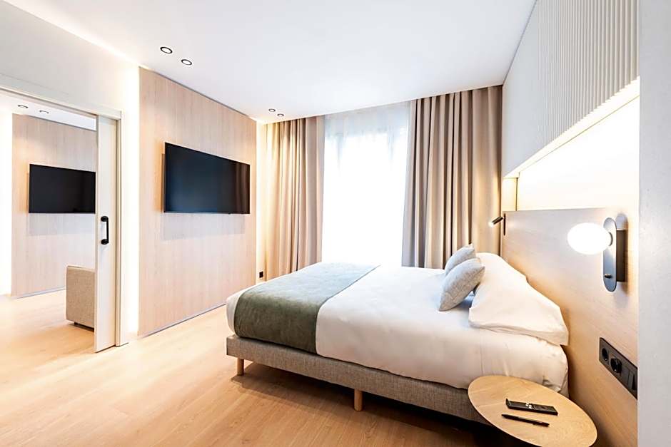 Aparthotel Atenea Calabria