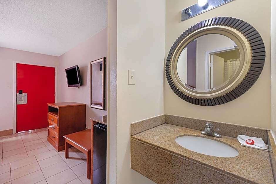 OYO Hotel San Antonio Lackland near Seaworld