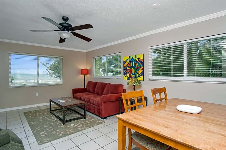 Beach Place Guesthouses