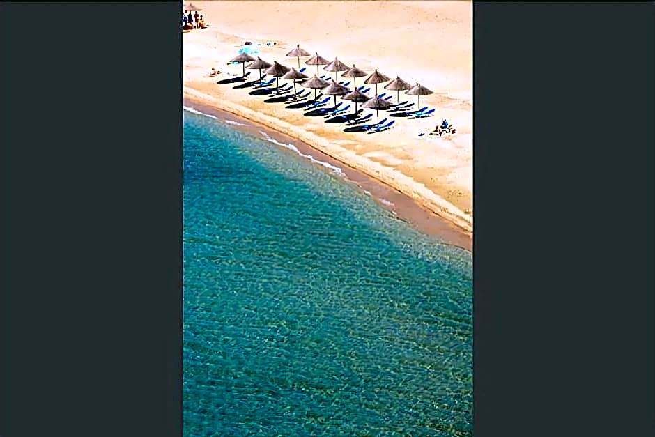 Kamari Beach Hotel