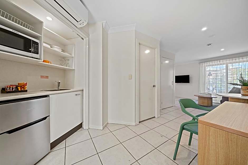 Terrigal Sails Serviced Apartments