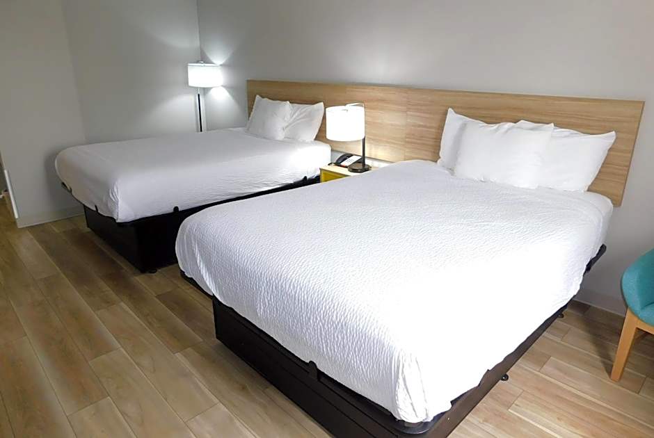 Photo 1 of 1 of 2 Double Beds