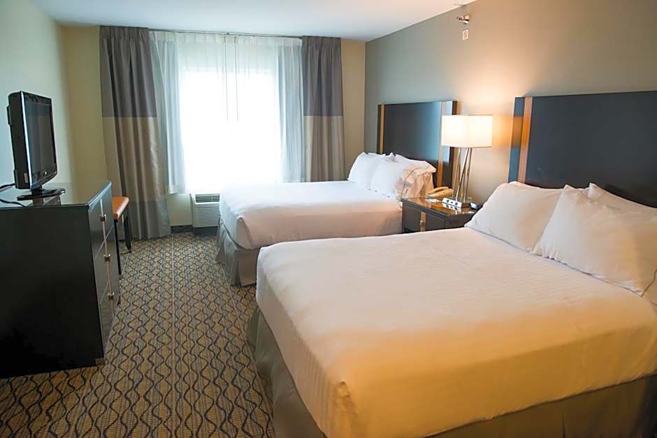 Holiday Inn Express Hotel & Suites Chanhassen By IHG