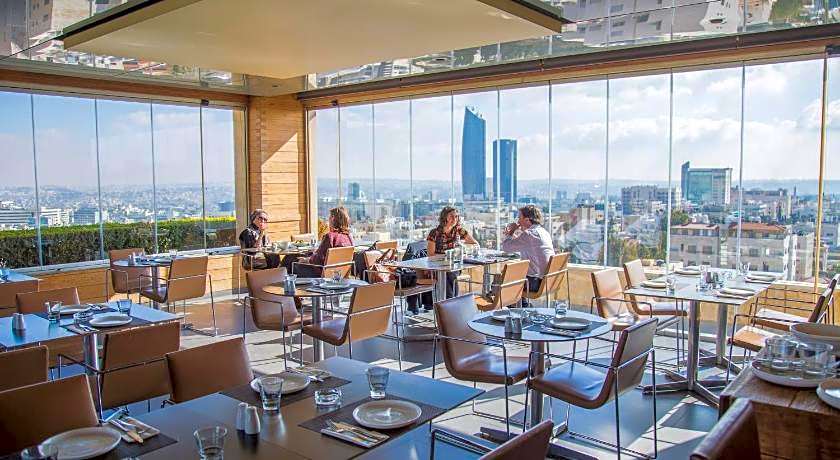 Alqasr Metropole Hotel