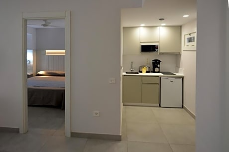 Studio standard 1 adult + 1 child