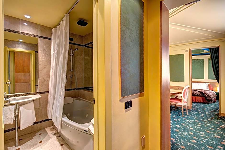 Hotel Motel Regal
